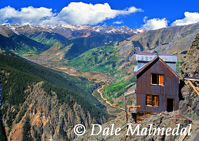 Old 100 Boardinghouse